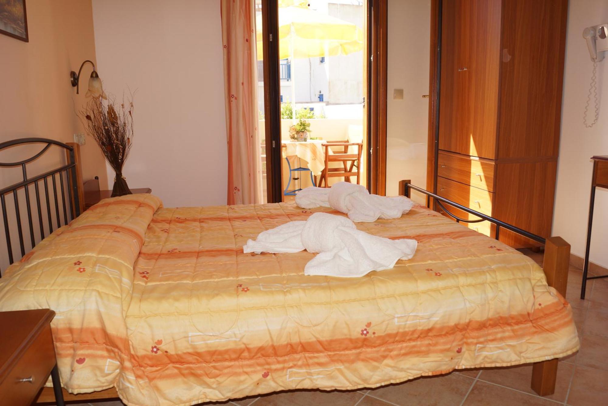 Maria'S Residence Agia Anna  エクステリア 写真