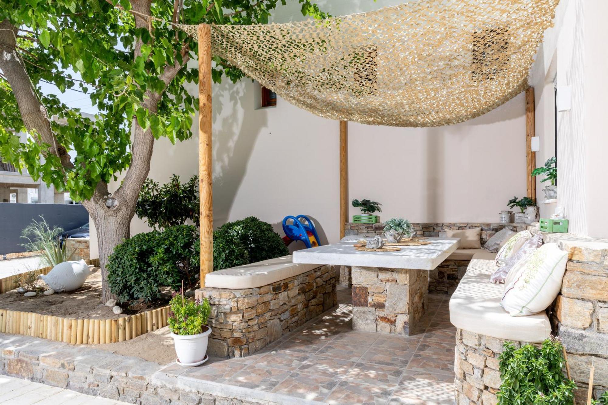 Maria'S Residence Agia Anna  エクステリア 写真